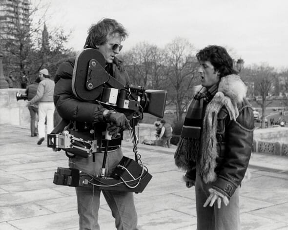 Grabación de Rocky, Philadelphia 1976. Garret Brown con el steadicam en la mano junto a Sylvester Stallone