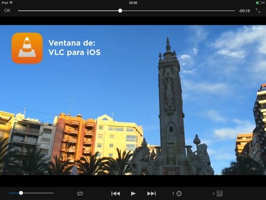 VLC para iOS: Detaller de la ventana del reproductor en un iPad