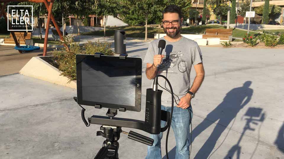 El iKlip AV para el periodista móvil, soporta diferentes dispositivos para grabar, incluidas las tablets y iPads si añades el soporte adecuado